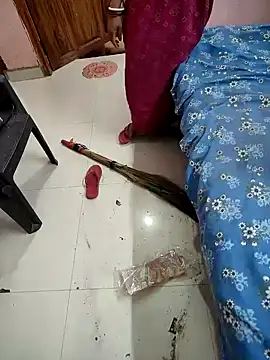 Snapshot of COUPLLE_VILLAGE chatting on 12, 3, 2025 COUPLLE VILLAGE online show from 12, 3, 2025