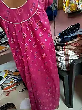 Snapshot of COUPLLE_VILLAGE chatting on 17, 3, 2025 COUPLLE VILLAGE online show from 17, 3, 2025