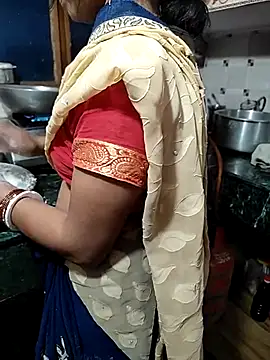 Snapshot of COUPLLE_VILLAGE chatting on 19, 3, 2025 COUPLLE VILLAGE online show from 19, 3, 2025