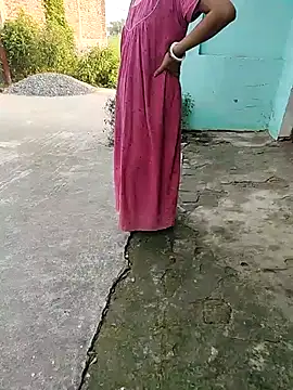 Snapshot of COUPLLE_VILLAGE chatting on 8, 10, 2025 COUPLLE VILLAGE online show from 8, 10, 2025