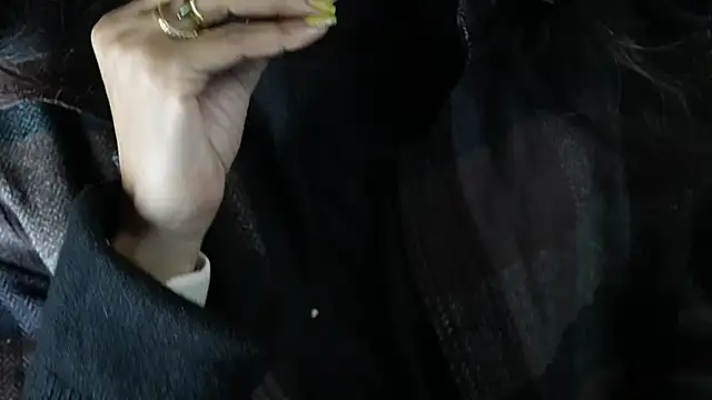 -AyeshaSinghania- online show from 27, 12, 2024