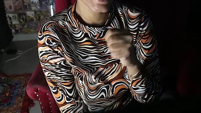 -AyeshaSinghania- online show from 20, 1, 2025