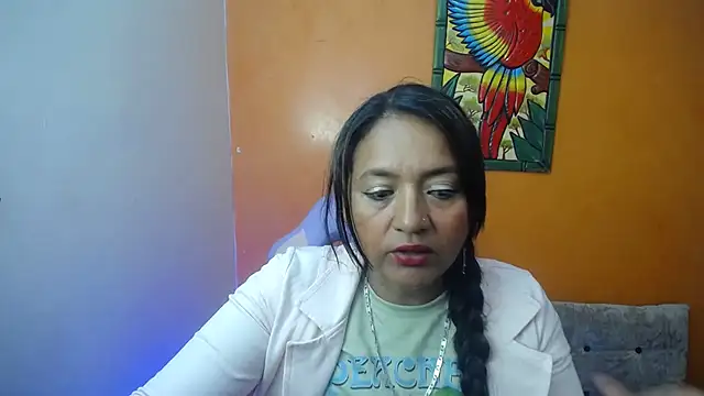 Snapshot of daleska_ayala_1 chatting on 10, 2, 2025 daleska ayala 1 online show from 10, 2, 2025