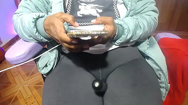 Snapshot of daleska_ayala_1 chatting on 25, 2, 2025 daleska ayala 1 online show from 25, 2, 2025