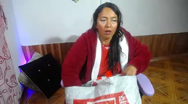 Snapshot of daleska_ayala_1 chatting on 18, 3, 2025 daleska ayala 1 online show from 18, 3, 2025