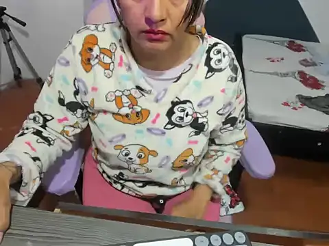 Snapshot of daleska_ayala_1 chatting on 30, 10, 2025 daleska ayala 1 online show from 30, 10, 2025