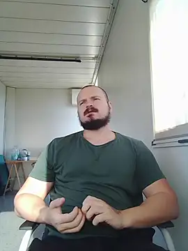 Snapshot of bussilesnar chatting on 31, 7, 2026 bussilesnar online show from 31, 7, 2026