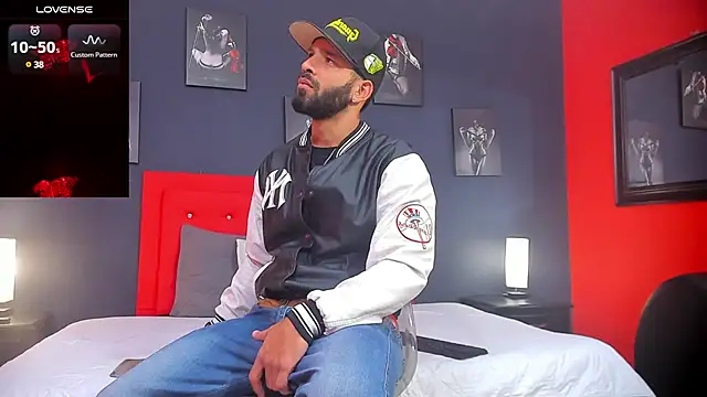 Thiagogomez online show from 19, 12, 2024