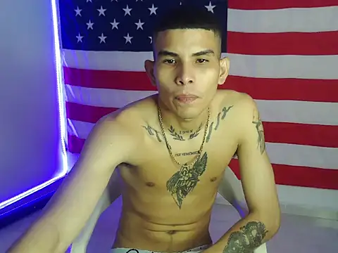 Snapshot of hot_king20 chatting on 28, 10, 2025 hot king20 online show from 28, 10, 2025