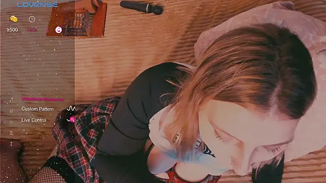 Snapshot of yoursugarbabe chatting on 10, 12, 2024 yoursugarbabe online show from 10, 12, 2024