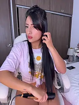 Snapshot of andre_queen09 chatting on 23, 2, 2026 andre queen09 online show from 23, 2, 2026