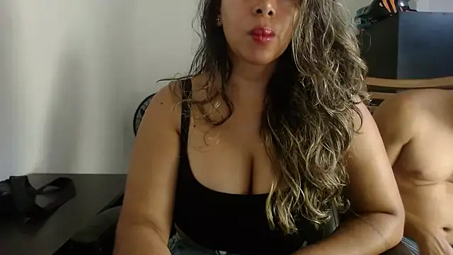 Snapshot of Briiiaa chatting on 11, 9, 2025 Briiiaa online show from 11, 9, 2025