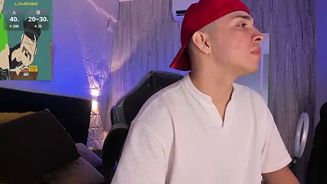 Snapshot of JUANDIAMONDS98 chatting on 12, 10, 2025 JUANDIAMONDS98 online show from 12, 10, 2025