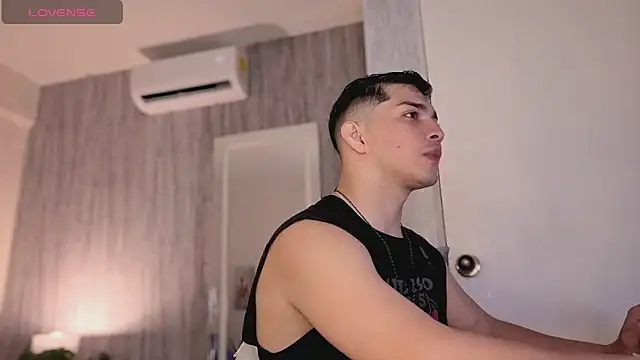 Snapshot of JUANDIAMONDS98 chatting on 22, 2, 2026 JUANDIAMONDS98 online show from 22, 2, 2026