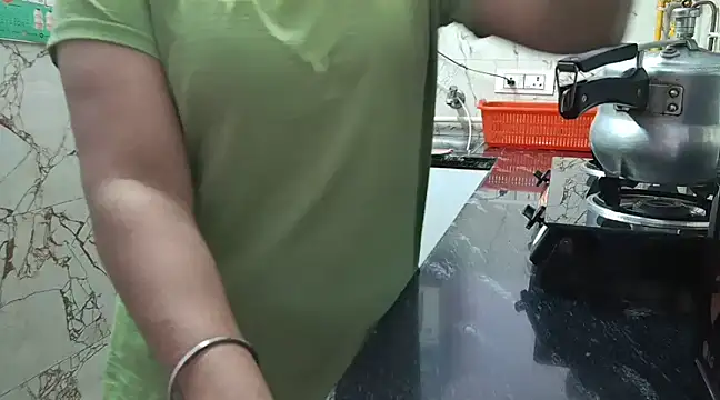 bhabhisexxy 880 online show from 13, 2, 2025