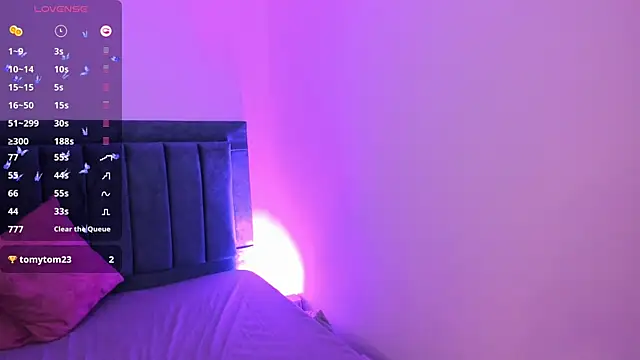 chloe sun online show from 23, 11, 2025