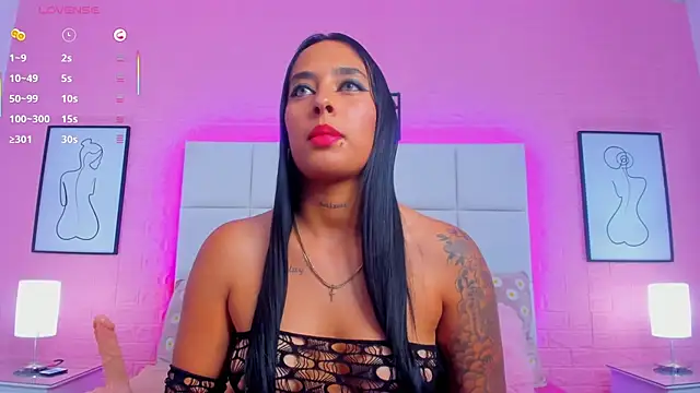 Snapshot of charlotte_kisss chatting on 28, 7, 2026 charlotte kisss online show from 28, 7, 2026