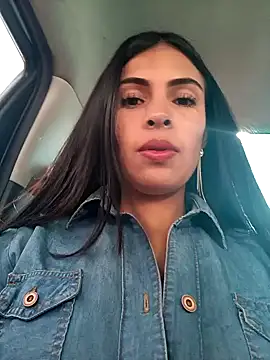 Snapshot of Astrid-- chatting on 4, 12, 2024 Astrid-- online show from 4, 12, 2024