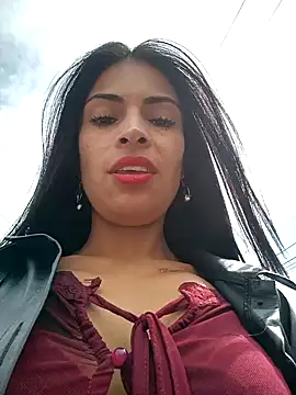 Snapshot of Astrid-- chatting on 5, 2, 2025 Astrid-- online show from 5, 2, 2025