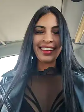 Snapshot of Astrid-- chatting on 10, 3, 2025 Astrid-- online show from 10, 3, 2025