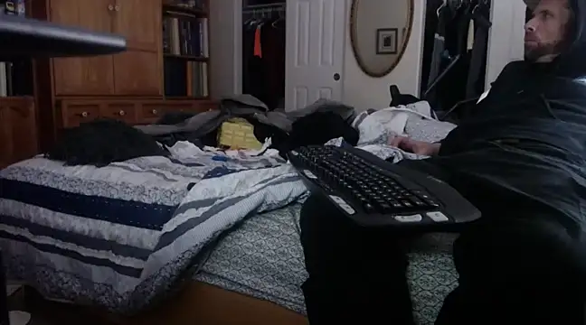 HandsumHungDaddy online show from 16, 2, 2025