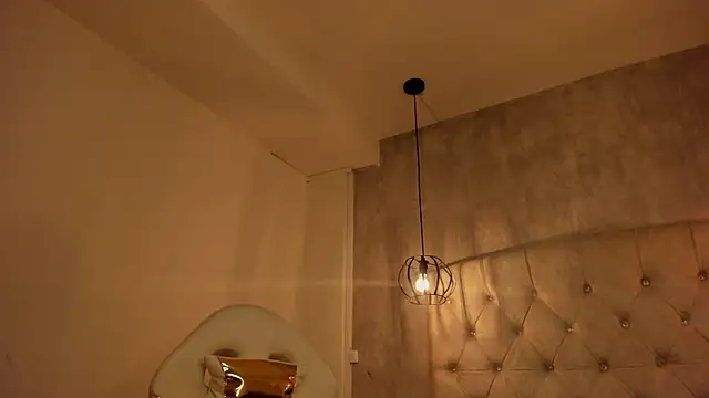 Snapshot of Alice_Laurentt chatting on 15, 2, 2025 Alice Laurentt online show from 15, 2, 2025