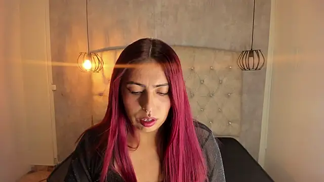 Snapshot of Alice_Laurentt chatting on 19, 2, 2025 Alice Laurentt online show from 19, 2, 2025