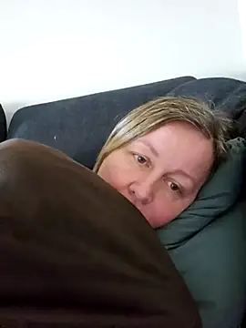 MarleneBloem online show from 18, 2, 2025