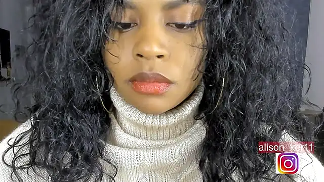 Snapshot of alison-ker3 chatting on 15, 12, 2024 alison-ker3 online show from 15, 12, 2024