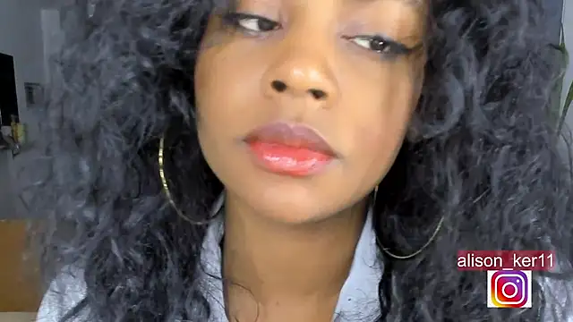 Snapshot of alison-ker3 chatting on 24, 12, 2024 alison-ker3 online show from 24, 12, 2024