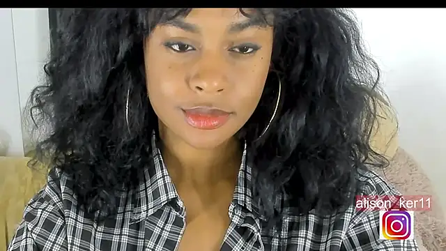 Snapshot of alison-ker3 chatting on 7, 2, 2025 alison-ker3 online show from 7, 2, 2025