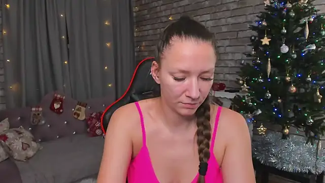 SarahCoksss online show from 23, 12, 2025