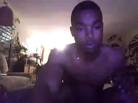 Snapshot of Shhhtrey0375 chatting on 14, 6, 2026 Shhhtrey0375 online show from 14, 6, 2026
