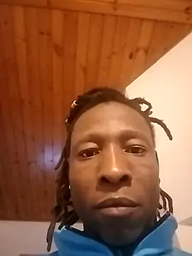 Snapshot of sexcazzo chatting on 14, 11, 2025 sexcazzo online show from 14, 11, 2025