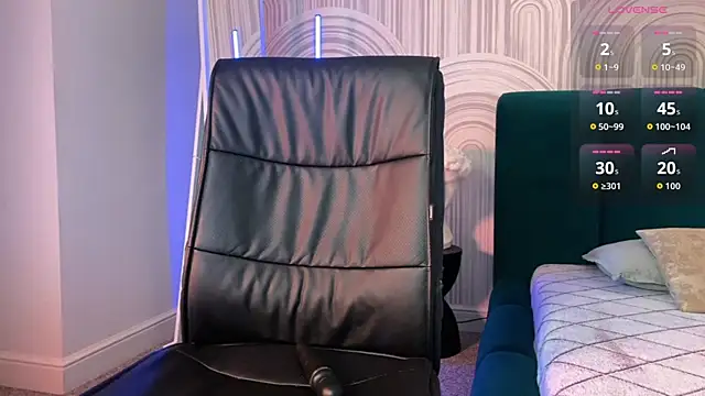 viviann evans online show from 18, 4, 2026