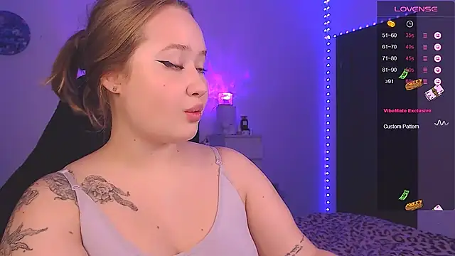 Peachy Lee online show from 18, 10, 2025