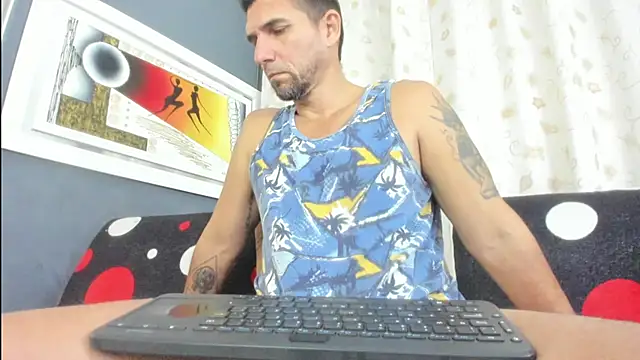 Snapshot of JULESLAKES chatting on 1, 4, 2026 JULESLAKES online show from 1, 4, 2026