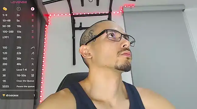 russthiago online show from 8, 2, 2025