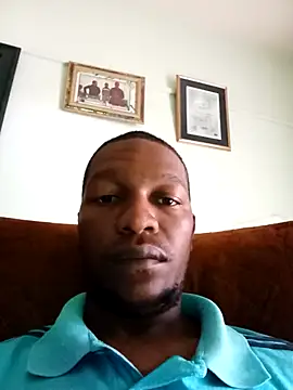 Snapshot of Vuyokaki chatting on 5, 10, 2025 Vuyokaki online show from 5, 10, 2025