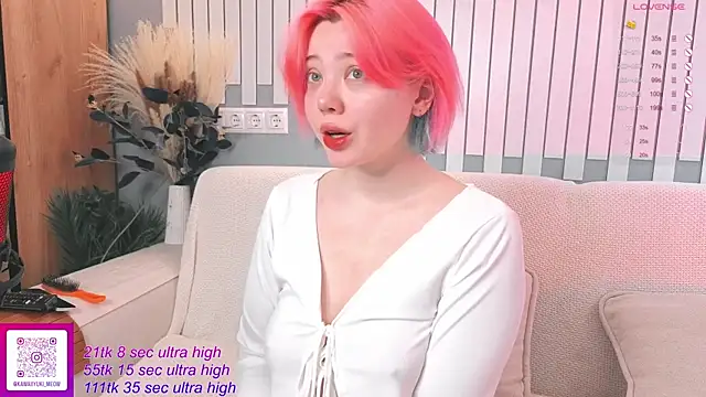 Snapshot of __KawaiiYuki__ chatting on 1, 12, 2025 KawaiiYuki online show from 1, 12, 2025