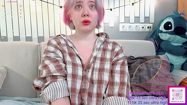 Snapshot of __KawaiiYuki__ chatting on 9, 5, 2026 KawaiiYuki online show from 9, 5, 2026
