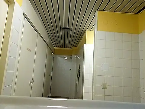 Snapshot of prolltop chatting on 3, 10, 2025 prolltop online show from 3, 10, 2025