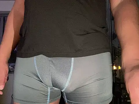 Snapshot of ThickDick_Daddy chatting on 14, 2, 2026 ThickDick Daddy online show from 14, 2, 2026