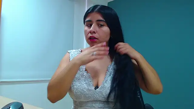 danna- roouss online show from 25, 9, 2025