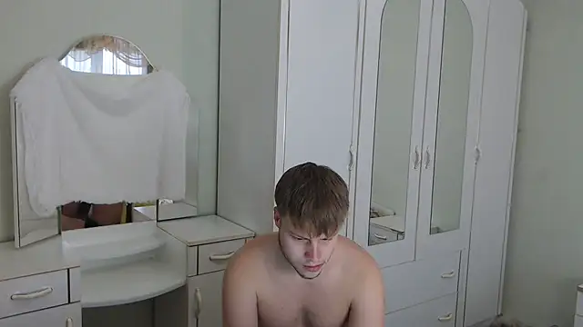 Snapshot of Zoro1999 chatting on 10, 1, 2025 Zoro1999 online show from 10, 1, 2025