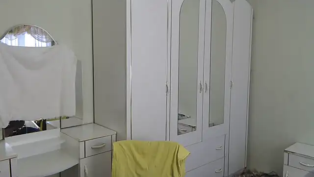 Snapshot of Zoro1999 chatting on 17, 1, 2025 Zoro1999 online show from 17, 1, 2025