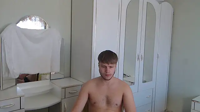 Snapshot of Zoro1999 chatting on 18, 1, 2025 Zoro1999 online show from 18, 1, 2025