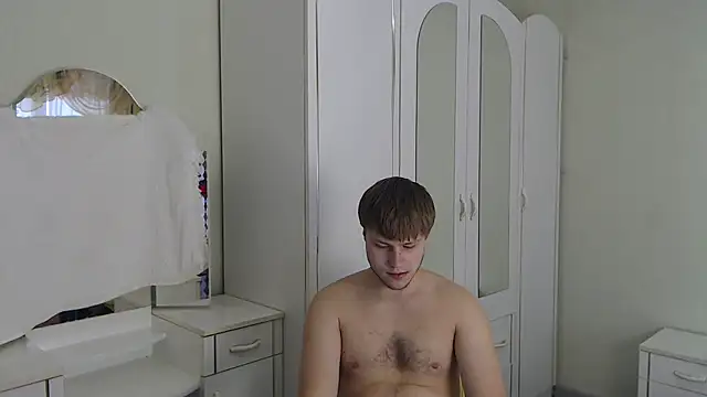 Snapshot of Zoro1999 chatting on 11, 3, 2025 Zoro1999 online show from 11, 3, 2025