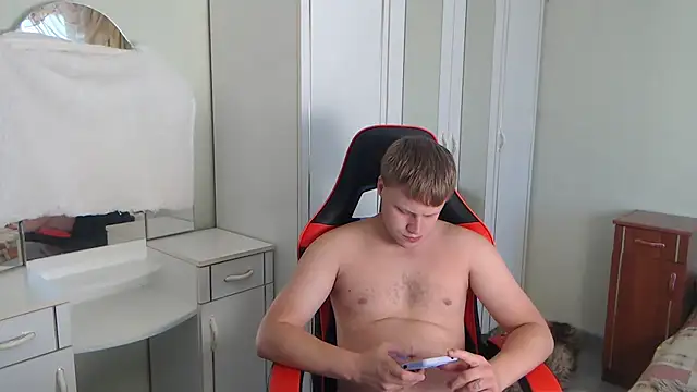 Snapshot of Zoro1999 chatting on 22, 9, 2025 Zoro1999 online show from 22, 9, 2025