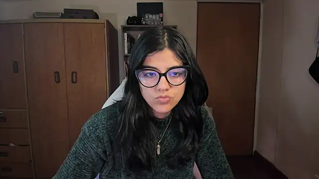 Snapshot of valerie__skyy chatting on 8, 1, 2025 valerie skyy online show from 8, 1, 2025